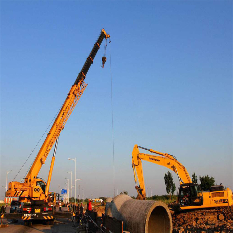 商河25吨吊车吊8吨,最远吊多少米